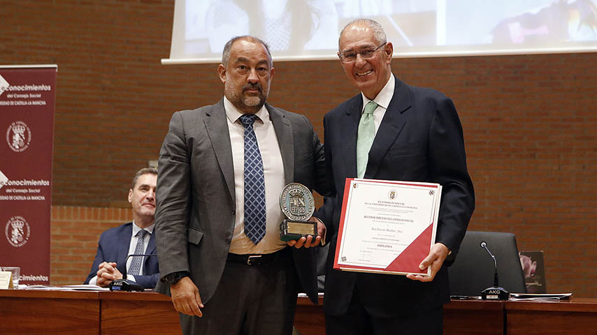 Universidad de Castilla-La Mancha tweet media