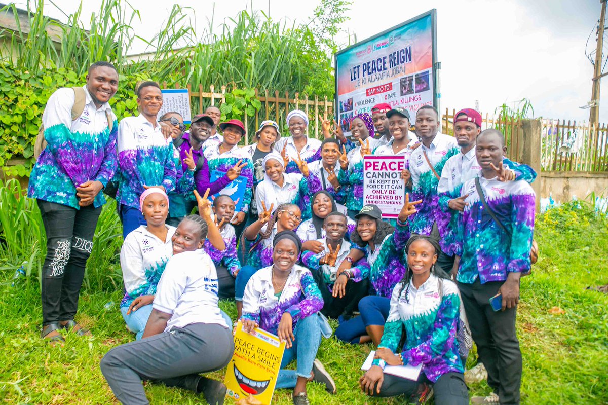 gian_nah's tweet photo. Rotaract D9110 trekked against Violence in the ancient City of Ijebu-Ode Ogun State
#rotaractforpeace
#SayNoToViolence
#LetPeacereign
#SayNoToVoteBuying
#PeaceBuilding
#ConflictPrevention https://t.co/Wo89S2ooJa