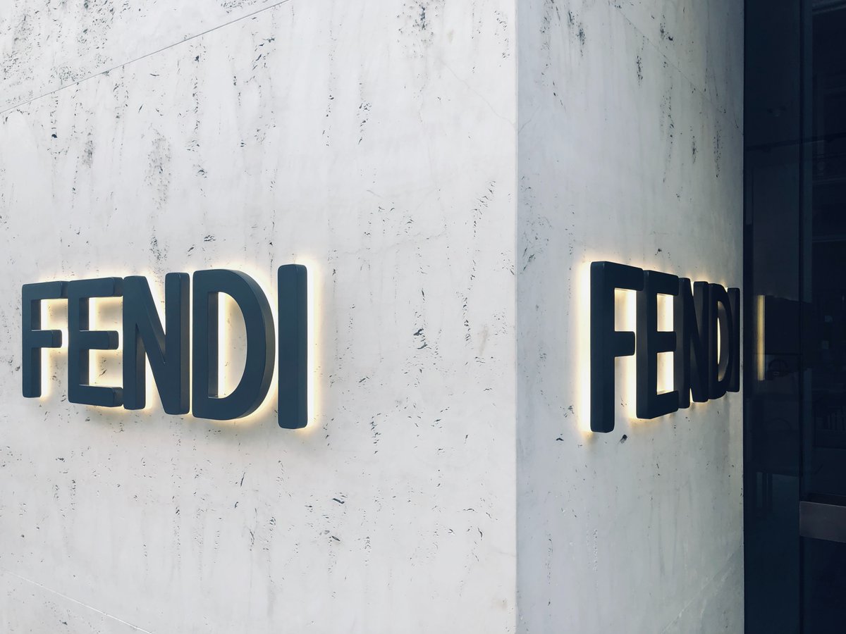 rikandralph's tweet photo. For many years luxury brands have been slow to transition their strategies to focus on digital platforms for retailing. Read more on why there has been a sudden shift of brands focusing on E-Commerce as key pillar to drive brand growth:
https://t.co/RKDfr5Ec0J
 #ecommerce https://t.co/QlKkGZFICU