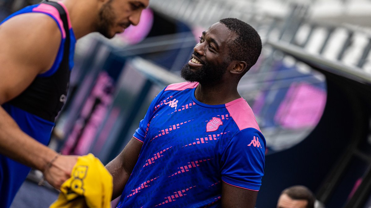 SFParisRugby's tweet photo. 📸 𝗕𝗔𝗖𝗞𝗦 

#SFPAB https://t.co/759qGpOOun