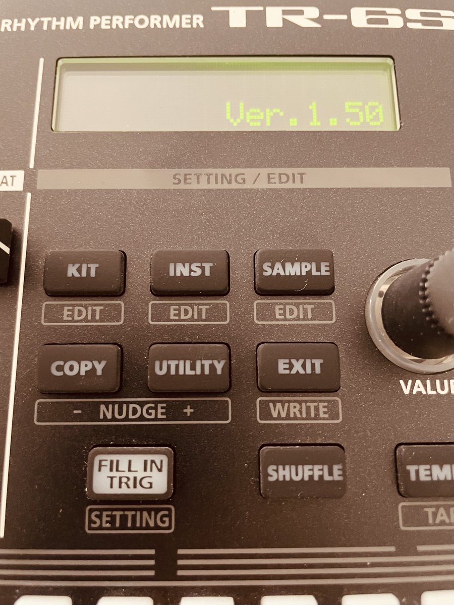 jayneural's tweet photo. Tested the Roland TR-6S/8S v1.5/2.5 fw updates with new FM drums, random presets/sounds, FX &amp; step probability🥰

Now please @RolandGlobal :
- sequence export as wav loops would make SP/MV/MC users happy🤩
- we're in 2022, these devices should be USB Audio/MIDI Class Compliant🙏🏻 https://t.co/Bw329m6Gdr