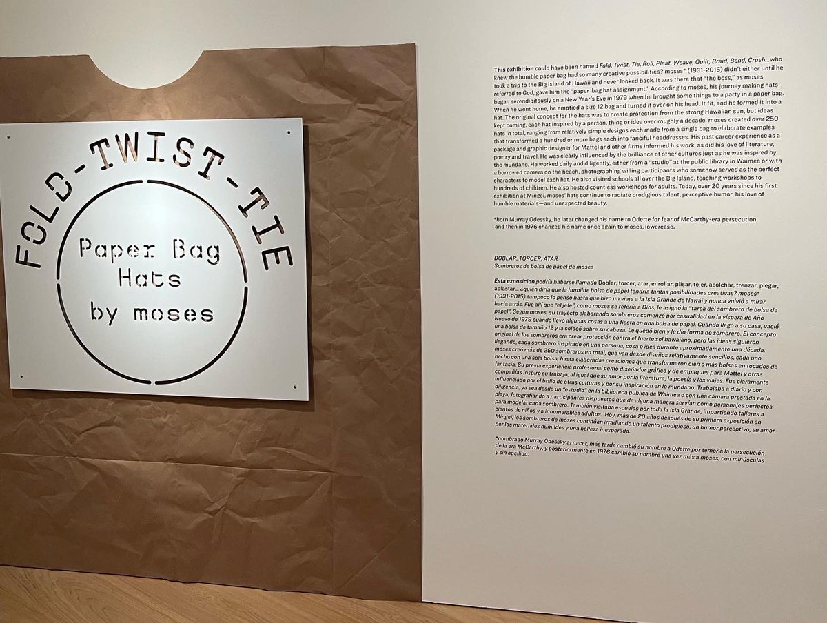 Taking up space in our butcher paper crowns inspired by moses. @MingeiMuseum 

#Herstorians #SanDiegoMuseums #MarketResearch #WeThePeopleMuseum