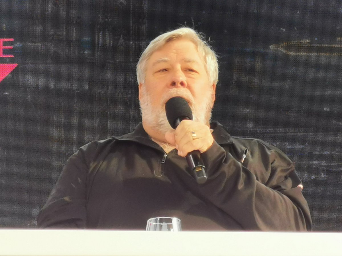 Sehr spannender talk mit <a href="/stevewoz/">Steve Wozniak</a> auf der Inspiration Stage #DigitalX <a href="/GunnarSohn/">Gunnar Erik Sohn</a>