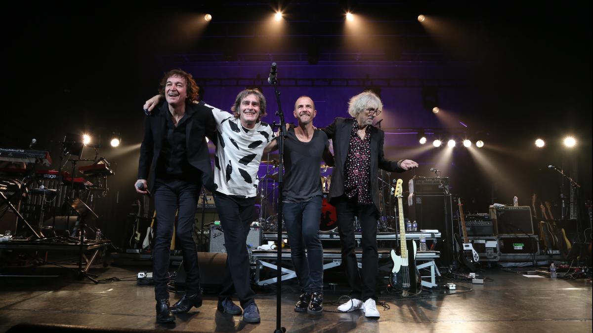 CultureboxP's tweet photo. #TempsFort #Sem40
🎶 "Les Aventuriers d'un autre monde" suivi du doc "Derrière la guitare"
✨ Richard Kolinka, @BertignacLouis, @calogerofficiel & @caliofficiel partagent leurs plus grands tubes & reprennent de grands classiques pop-rock
📍 Le 5/10 à 21.10 sur France 4 https://t.co/4XrYxnDON6