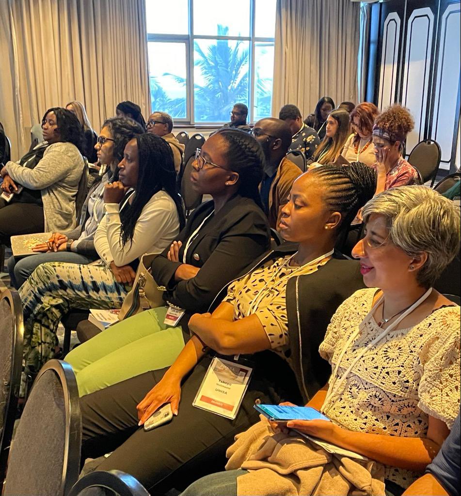 M_Mafuyeka's tweet photo. Another #PricelessSA presentation @PublicHealthSA by Winfreda Mdewa on “a cost effectiveness analysis of maternal multiple micronutrient supplementation in South Africa”
#PHAS2022 #buildingbackbetter #PricelessSA https://t.co/AQgKgZb2rX