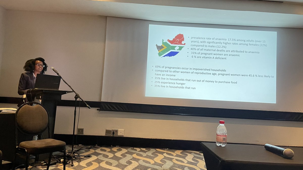 M_Mafuyeka's tweet photo. Another #PricelessSA presentation @PublicHealthSA by Winfreda Mdewa on “a cost effectiveness analysis of maternal multiple micronutrient supplementation in South Africa”
#PHAS2022 #buildingbackbetter #PricelessSA https://t.co/AQgKgZb2rX
