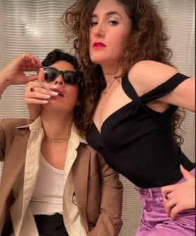 lesbiangaze's tweet photo. the amount of time this picture spends in my head without paying rent is absurd https://t.co/x9KW1ruLjC
