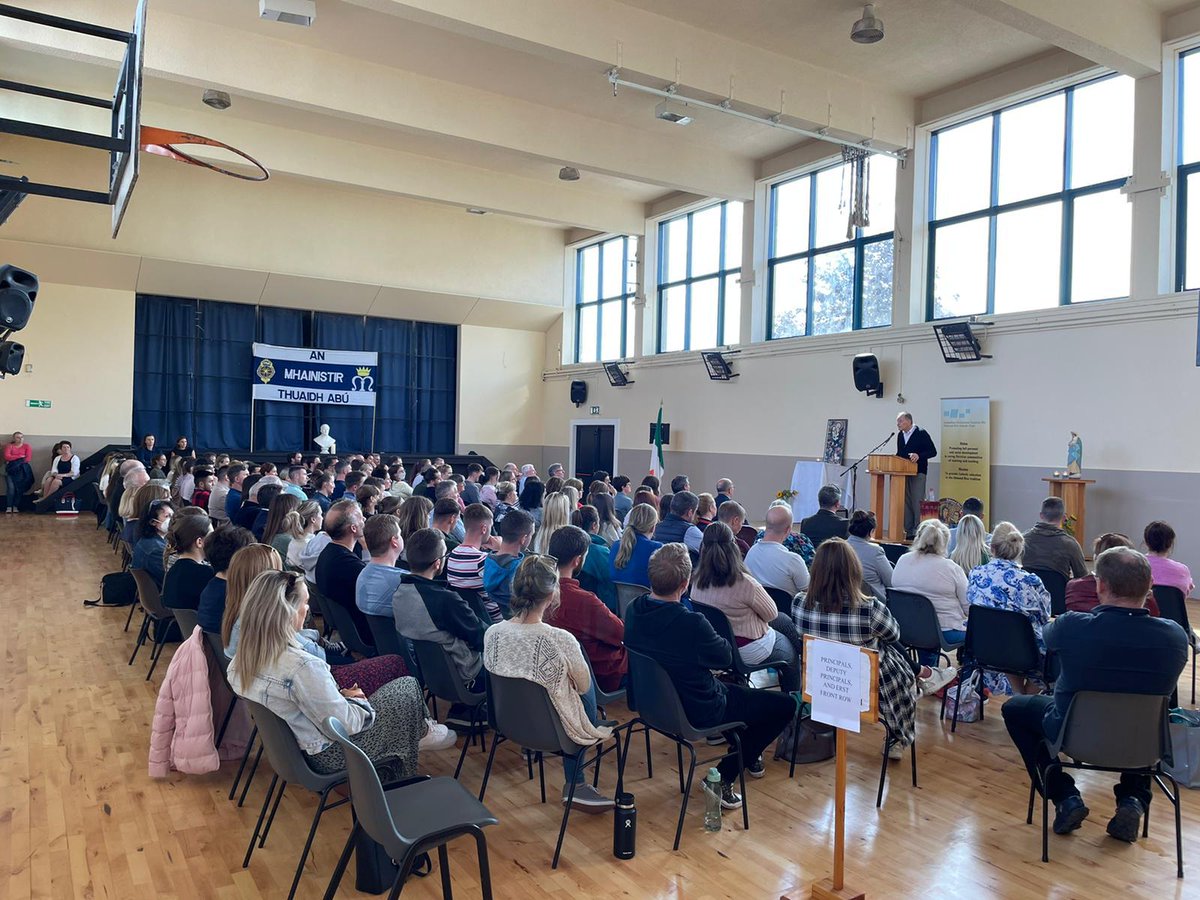 ERST (@erstireland) on Twitter photo #EdmundRice Live Ethos Session in Cork today. Staffs from <a href="/gcmhuireag/">Gaelcholáiste Mhuire AG - Scoil Éamainn Rís</a> @northmoncbs <a href="/northmonprimary/">The North Monastery Primary- An Edmund Rice School</a> <a href="/BlarneySt/">Blarney Street CBS- An Edumund Rice School</a> attended a really engaging session with <a href="/_erebb/">Edmund Rice Education Beyond Borders</a> Global Ambassador Dr Wayne Tinsey #EdmundRice Live Ethos Session in Cork today. Staffs from <a href="/gcmhuireag/">Gaelcholáiste Mhuire AG - Scoil Éamainn Rís</a> @northmoncbs <a href="/northmonprimary/">The North Monastery Primary- An Edmund Rice School</a> <a href="/BlarneySt/">Blarney Street CBS- An Edumund Rice School</a> attended a really engaging session with <a href="/_erebb/">Edmund Rice Education Beyond Borders</a> Global Ambassador Dr Wayne Tinsey