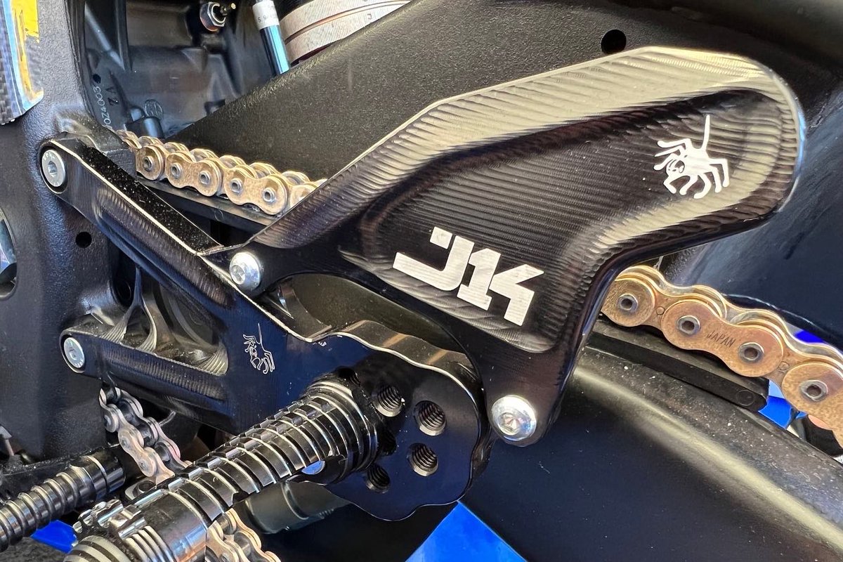 💥 Congratulations to <a href="/JackKennedy14/">Jack Kennedy ☘️</a>  &amp; @Mar_trainRacing  <a href="/YamahaRacingUK/">Yamaha Racing UK</a>  Team – 2022 British Supersport Champions with 6 races to spare! 🏆✨

Jack’s 2nd championship in a row using <a href="/SpiderRearsets/">SpiderRearsets</a>  + Thermal Technology Race Tyre Warmers imported &amp; supplied by <a href="/MotorcycleRaceP/">MotorcycleRaceParts</a>