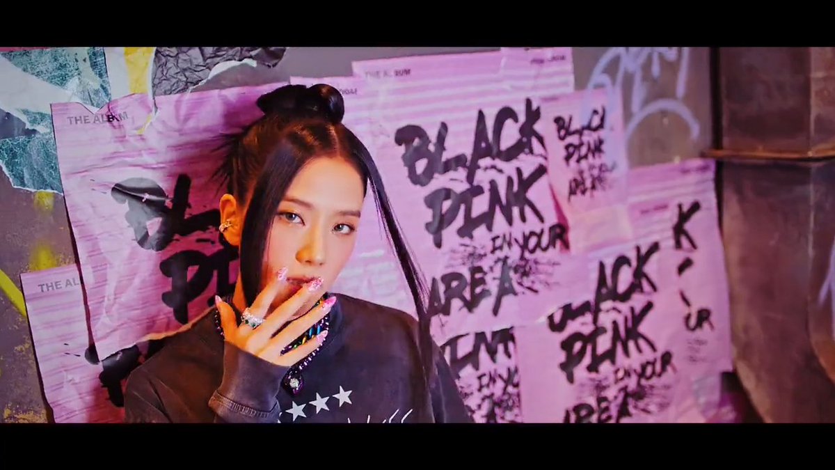 imyourrmood's tweet photo. CANTIK CANTIK SEMUAAAAA 😭😭😭😭😭😭 

SHUT DOWN MV TEASER
#Day3ToBORNPINK
#SHUTDOWN 
#BLACKPINK https://t.co/TvSeEqyIc9