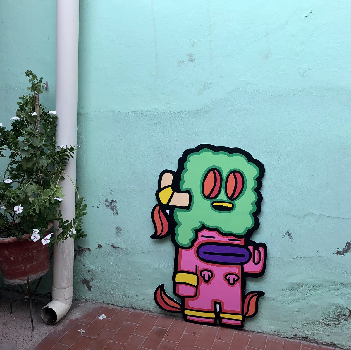 Stones People tweet media