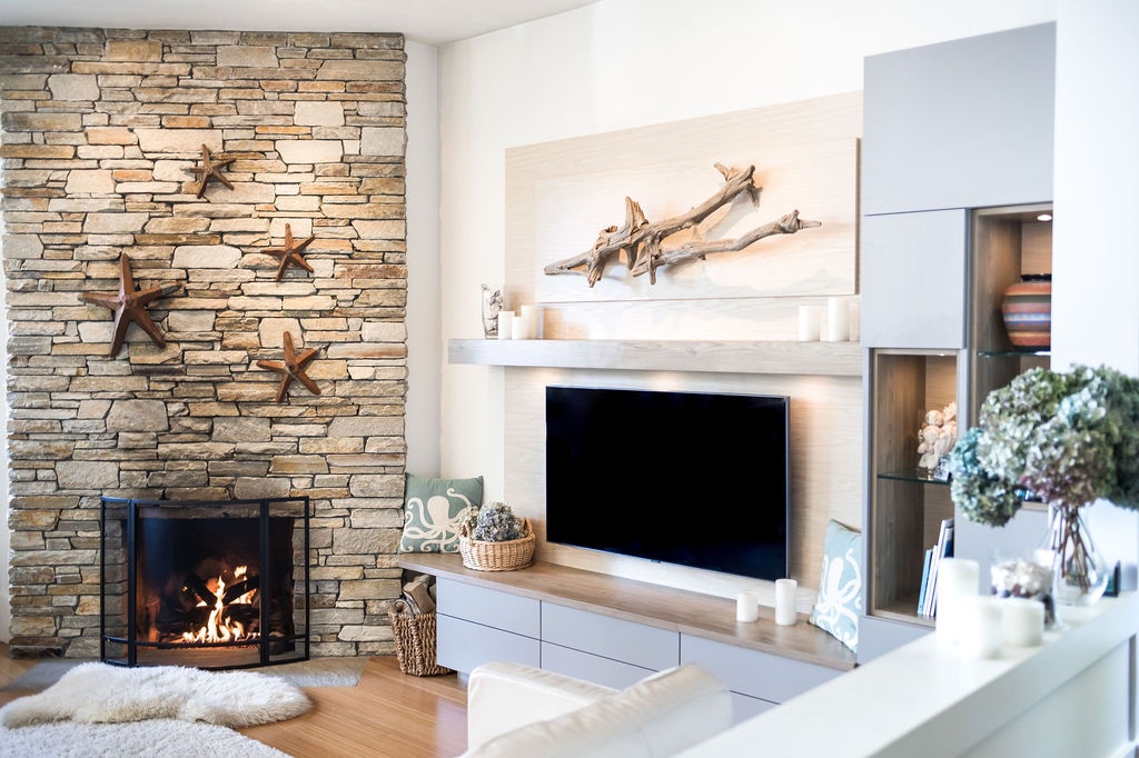 CalClosetsBC's tweet photo. Fall is on its way! Now is the perfect time to make your home a cozy oasis for the chilly seasons ahead.

Click to request a free in-home or virtual consultation with one of our amazing Design Consultants: https://t.co/eHWQZdV4Zm 

#Vancouver #CaliforniaClosets https://t.co/kIzYnvcVda