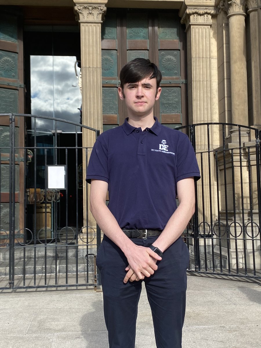 We're so proud of DofE Youth Ambassador, Eoin Millar, who beautifully delivered a reading at today's Service of Reflection for the life of Her Majesty Queen Elizabeth II in Belfast. Eoin, 18 from Belfast is a Bronze and Silver Award holder @DofE_NI