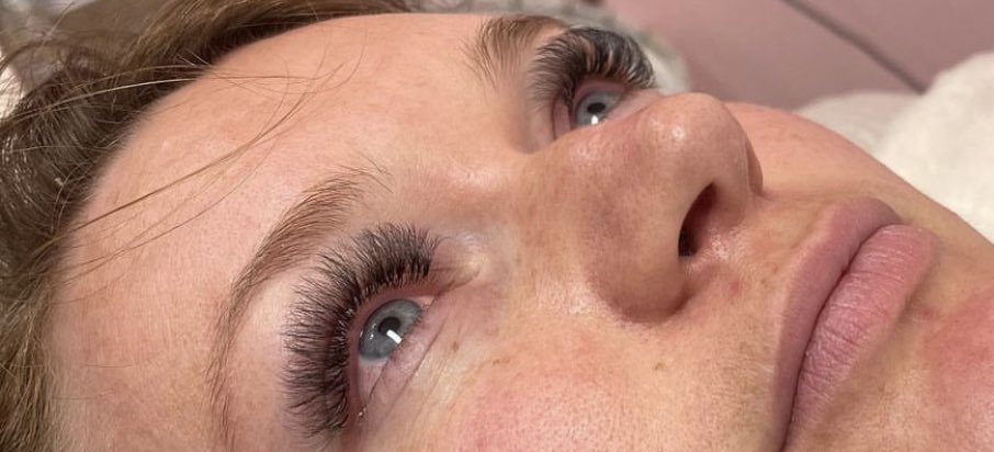 ima_derby's tweet photo. Come get yourself fixed up for fall🤪 #lashes #teethwhitening #bodywaxing #facial #spraytan https://t.co/B6yqrJyGMp