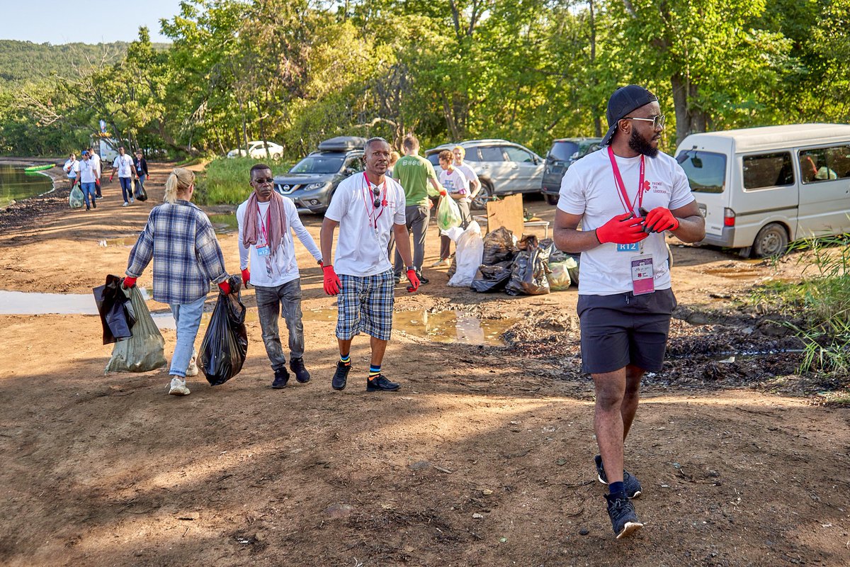 Friends for Leadership tweet media