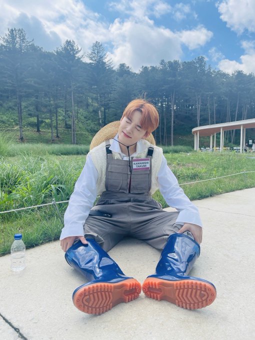 FciB66SagAAlbQR?format=jpg&name=small