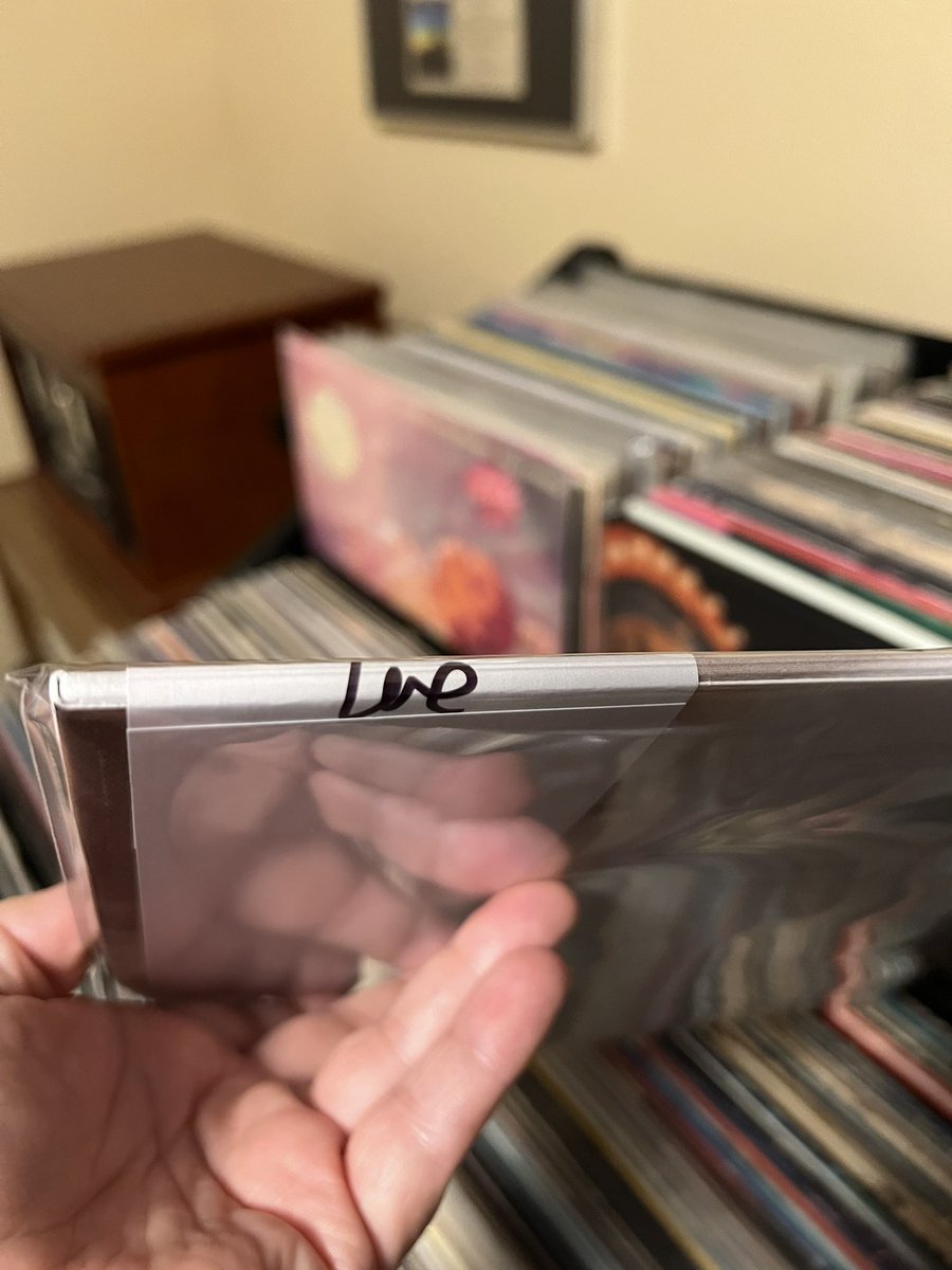 Super_Thumper's tweet photo. @ninanesbitt I’m so happy to add the @Assai_UK obi strip vinyl to my collection! 🤩 Just wondered if you signed them all twice, when I saw this at the bottom. 🙈😂 https://t.co/jnW3ldqco9