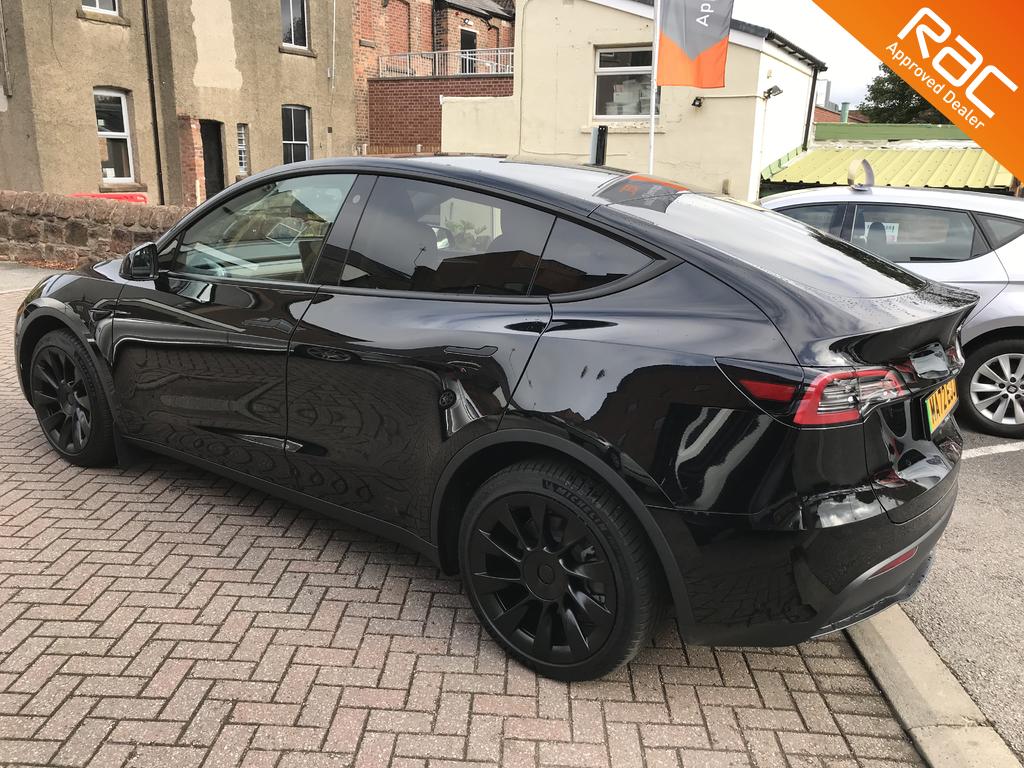 wirralsmallcars's tweet photo. Sept 22, Delivery Mileage Tesla Model Y Long Range Auto, optional 20" wheels £2100 , optional solid black paint £1100... £65,999
Beat the waiting list !
https://t.co/OQBbEgzSD6
#Tesla #TeslaModelY #TeslaModelYLongRange https://t.co/u9x2yzPgyV