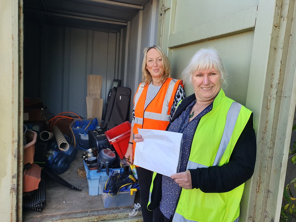 Play_Base's tweet photo. #PlayBase First collection of reuse resources from Stobhill Depot for our exciting new project. Thank you Shellie and the depot guys for all your support. https://t.co/JYs8qj4I7d