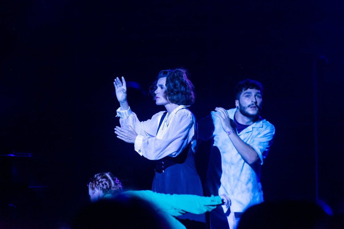 🎭 Us vau perdre l’espectacle inaugural de #SantaTecla700, ‘Setembre’? Nosaltres tenim les millors imatges que ens va deixar la interpretació de <a href="/nessbu/">Agnès  Busquets</a>, <a href="/Jcreusgarcia/">JULIA CREUS GARCIA</a>, <a href="/muntsa_alcaniz/">Muntsa Alcañiz</a> i Maria Teresa Roig. 

📸 Les podeu veure totes aquí ➡️ ow.ly/LTnk50KHPsZ #SantaTecla2022