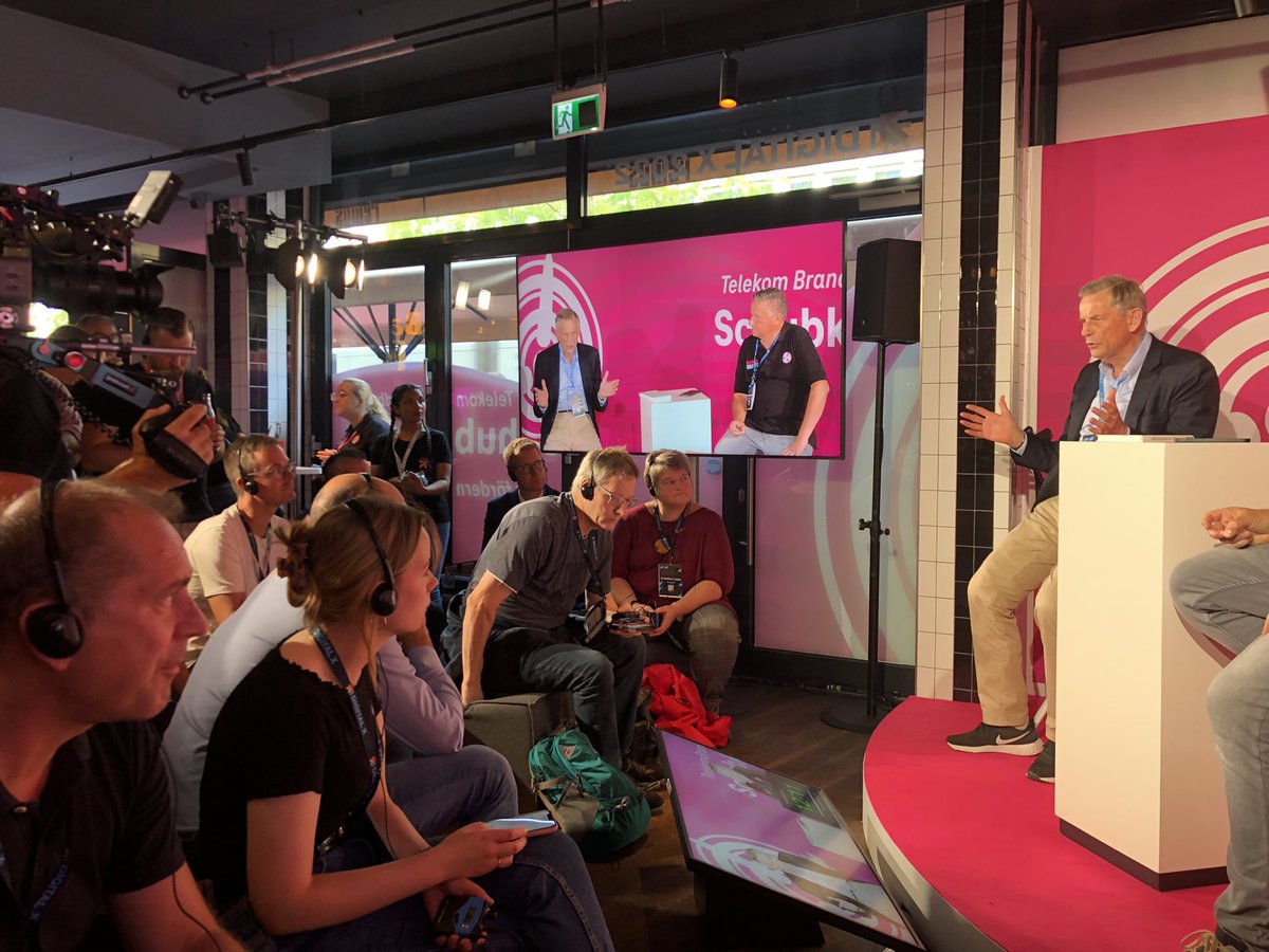 RETAIL-Place GmbH auf der DIGITAL-X in Köln… „…Inflation sch…“
<a href="/HermannSimon/">Hermann Simon</a>
