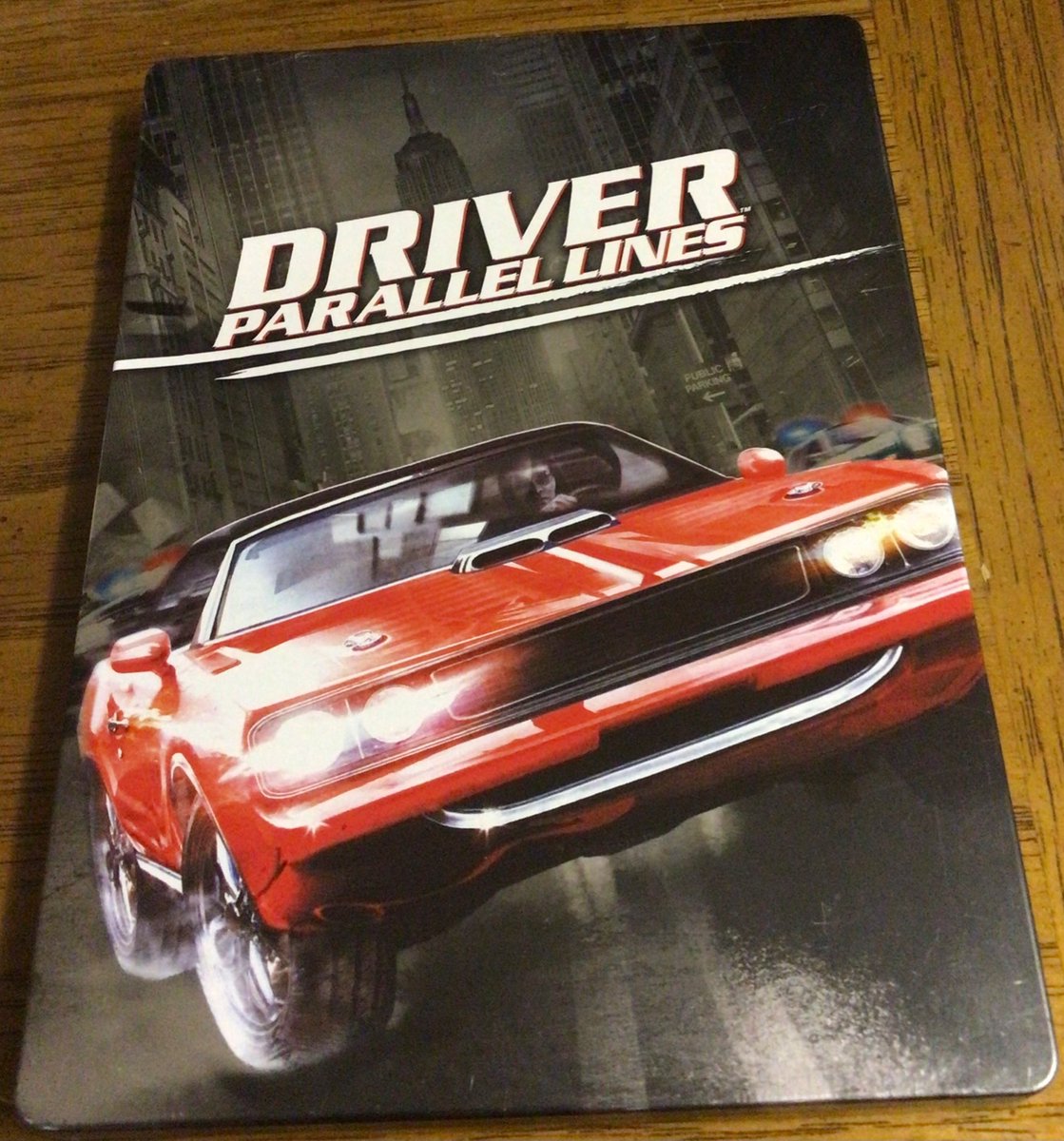 Flook666's tweet photo. #PS2day #PS2
After the terrible Driver 3, Reflections came back with Driver : Parallel Lines. Taking place in 2 different decades (1978 and 2006) it plays a lot more like the first 2 games and is a lot better for it!
I have it in a fancy steel book!
#retrogaming #GamersUnite https://t.co/K3Oc3eaDIH