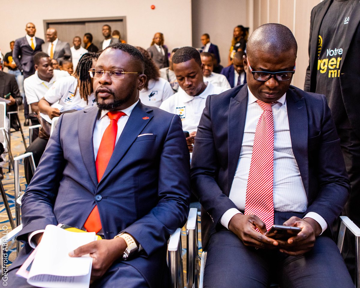 bmo_africa's tweet photo. Quelques participants téléchargent déjà l'application 'Bestcash' sur PlayStore pour utiliser #BMO,
Faites comme eux, envoyez et recevez de l'argent dans votre téléphone !
#Bestcash #Bestcashmoney #mobilemoney #Benin #Africa #wasexo https://t.co/FSwGVqMw2C