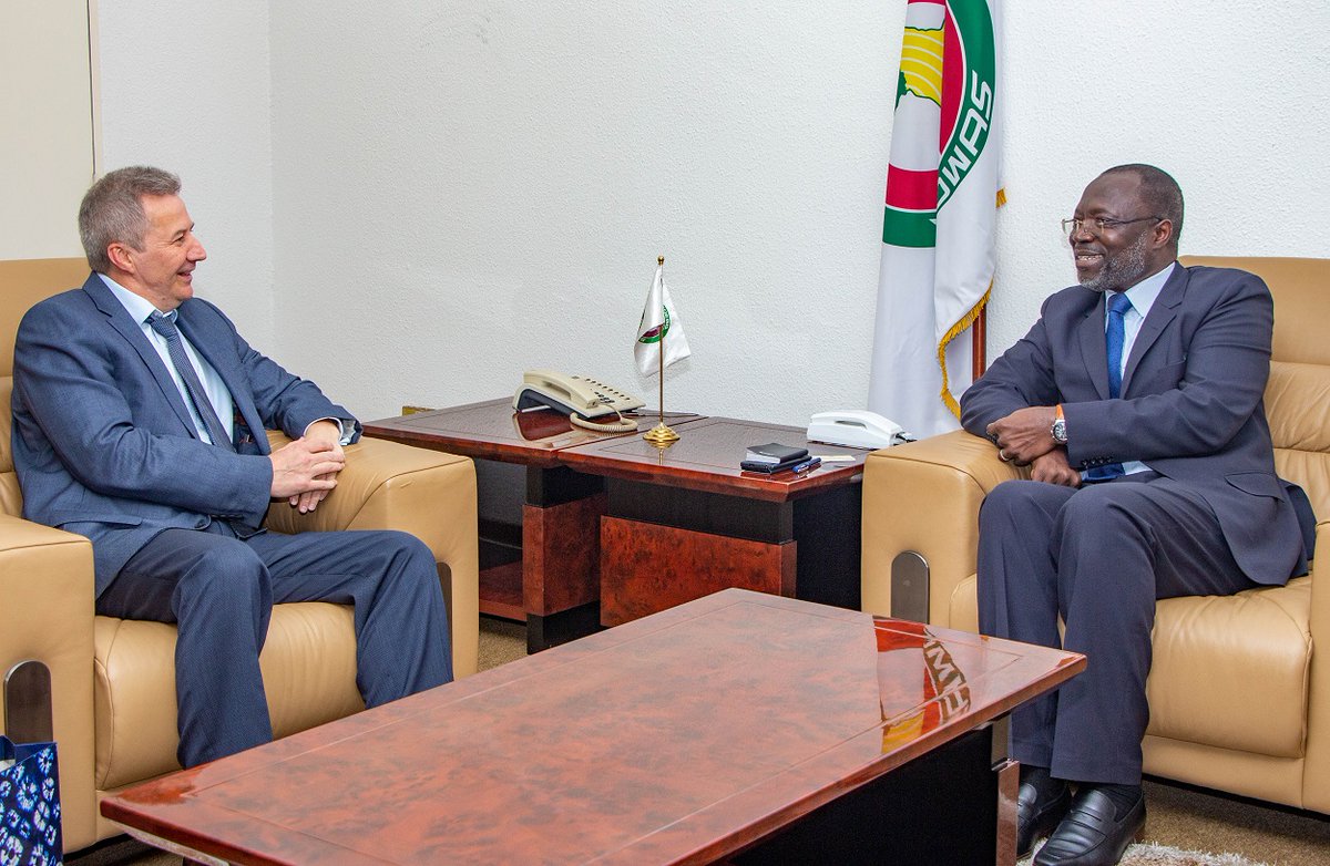 ecowas_cedeao's tweet image. Abuja, Nigeria. September 12, 2022. H.E. Valery Shaposhnikov, Chargé d'Affaires of the Embassy of the Russian Federation paid a Courtesy visit on H.E. Dr Omar Alieu TOURAY, the President of the ECOWAS Commission