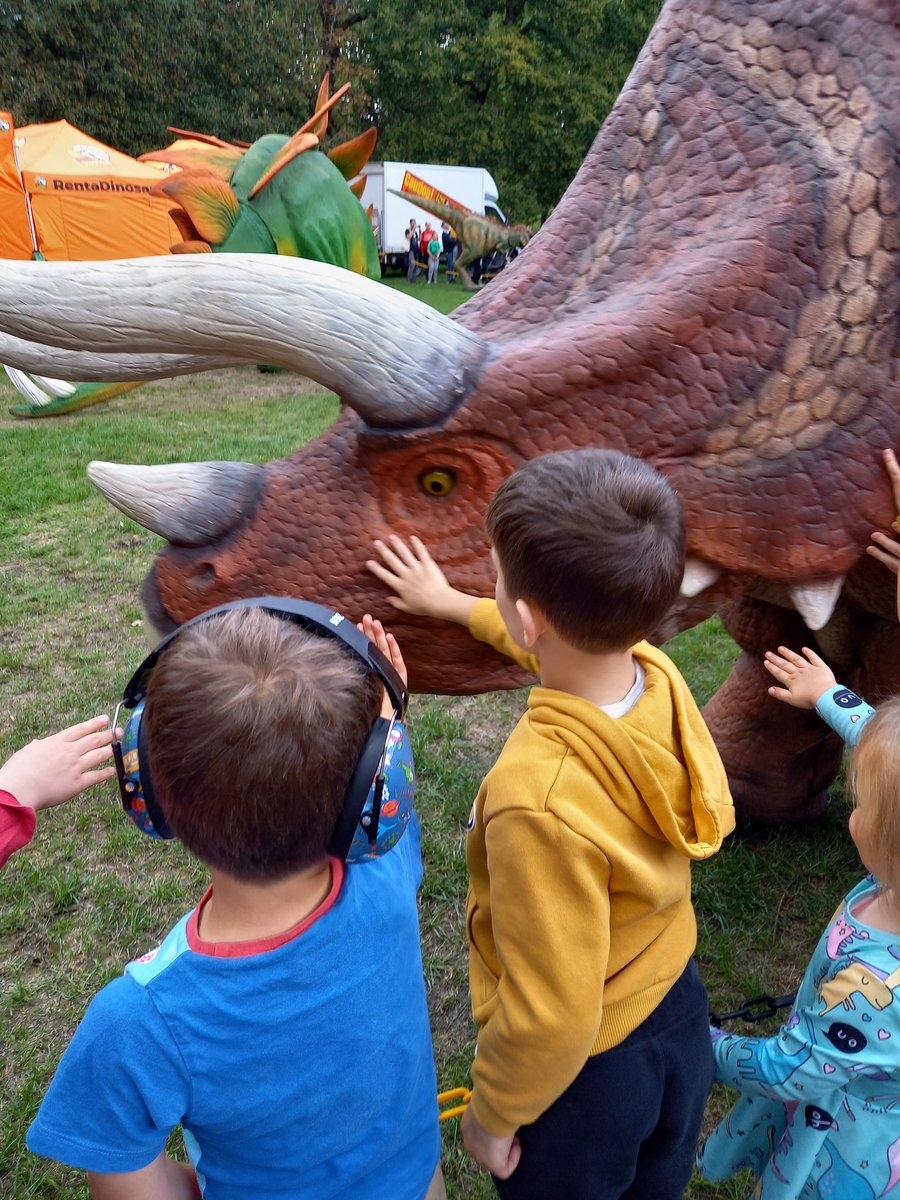 Thanks to <a href="/katy_h_h/">Katy (she/her)</a> for the pic, we had a really great time at the Crystal Palace Park this weekend!⁠
