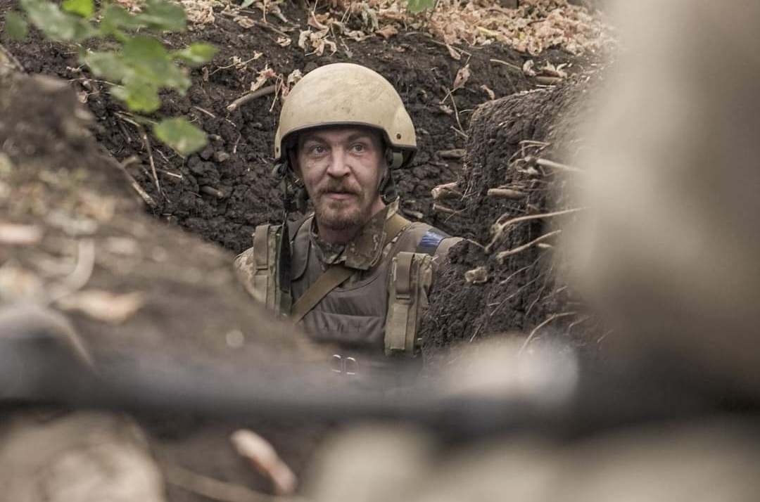 Ukrainian troops defend Ukraine on the front lines every day, every second! Ukrainian forces are liberating their native land meter-by-meter and bringing victory closer!

 Photo: Soldiers of the Black Zaporozhets 72nd Mechanized Brigade