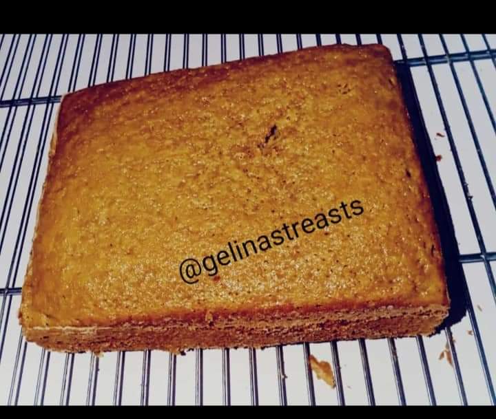 NBennymart's tweet photo. *Coffee Cream liquor ..*
who's in for some taste buds Adventure 🤩
New recipe alert!!!
Cakediva 😋.
#cakesinasaba #cakes #creamcakes #coffecake #coffecreamcake #liquorcake #AsabaBaker #naijabakers https://t.co/zTNlQk2vYJ