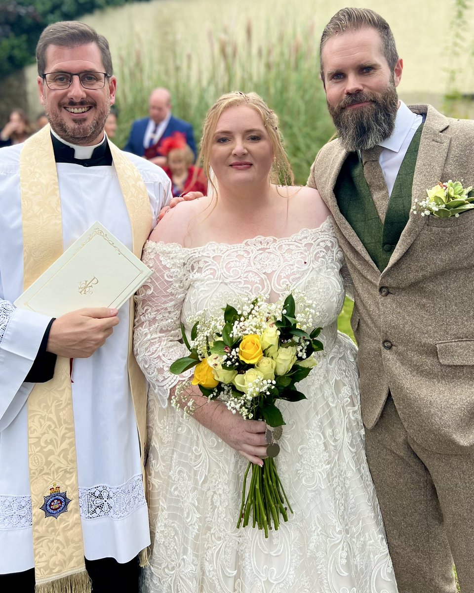 FrLiamB's tweet photo. What a joy to be able to celebrate the wedding of PC Gareth Rees, to his beautiful bride Angela Price. Congratulations and every blessing to you both. Llongyfarchiadau!😊 https://t.co/AGDWfTyazD