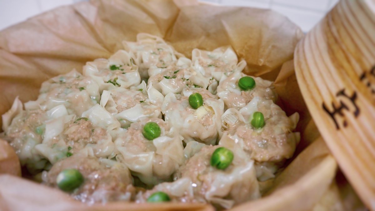 せいろを買ってみました。
これでパンを温めると最高らしい🤤
初めて使うならやっぱり焼売かな？
ちょっと贅沢に、帆立や筍も入れてみました✌︎