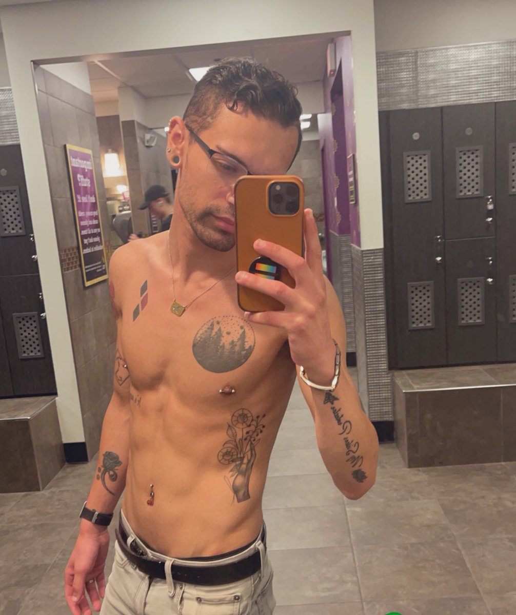 TrevonteLockha1's tweet photo. Make today your bitch 💋 https://t.co/ramLzMmyWY