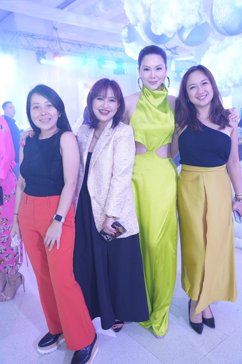A night to remember… celebrating 32 years of the @belobeauty ✨ Beyond grateful to be a proud #BELOBaby 💕 Thank you @VickiBelo Dr Hayden Kho, Dra. Joey Muñoz of BELO Greenbelt Branch. Special thanks to Doris Jimenez! My BELO journey started with you 🙏🏼