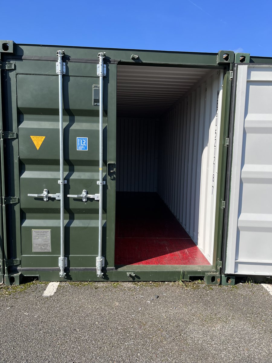 We have a storage container available to rent.

160 sqft, clean and dry - £140 per calendar month.

Please contact Eric Bell with enquiries - 07783672262

#Consett #CoDurham #container