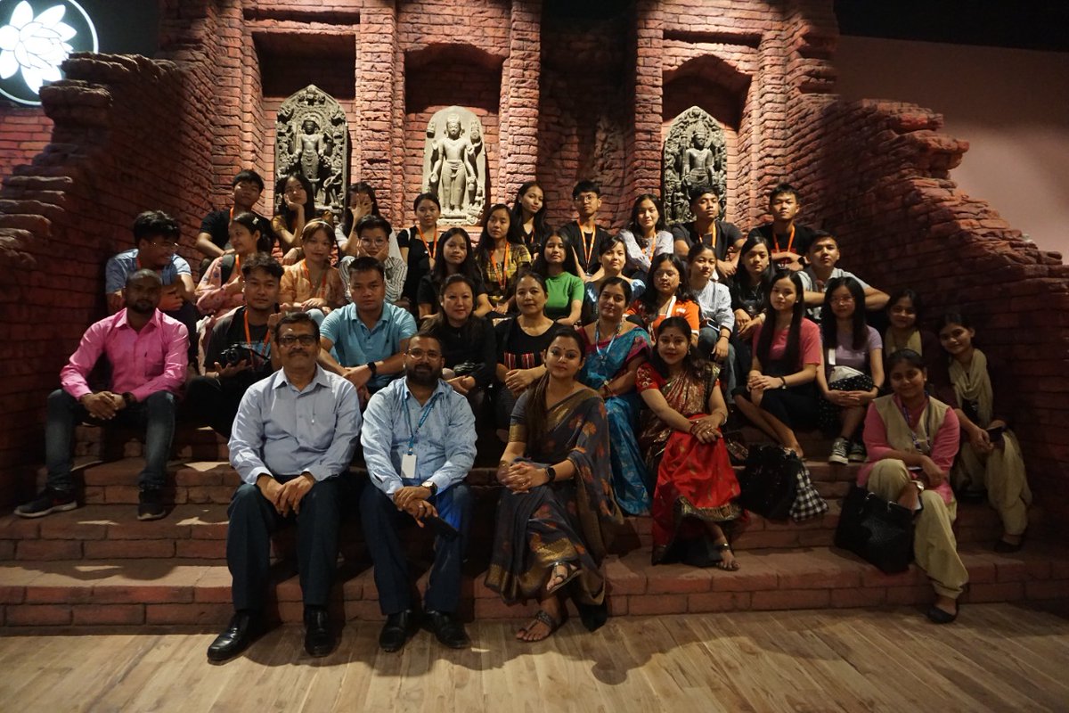 EdCIL_India's tweet photo. #AKAM_EBSBStudentTour Students of #mizoram  enjoying at Bihar Museum, Patna #Bihar during their 5 days trip under #StudentsExchangeProgramme  #AKAM #EkBharatShreshthaBharat #AzadiKaAmritMahotsav
#EduMinOfIndia #EBSB_Edumin
#EdCIL_Ltd https://t.co/4QafD9dKvH