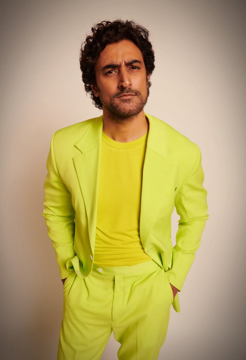 kapoorkkunal's tweet image. Neon dreams 
#GlowWithTheFlow