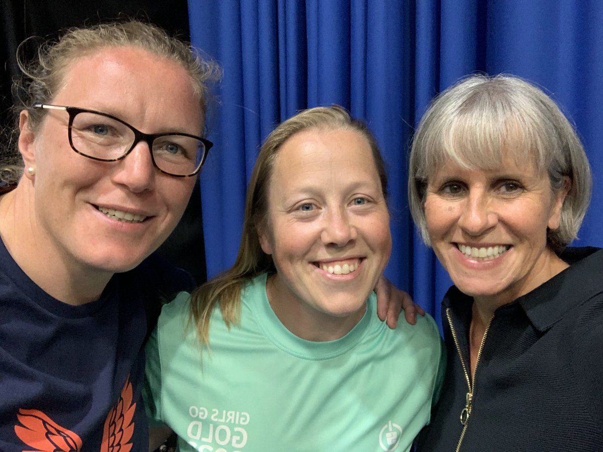 🏆Fantastic day being involved with over 400 girls in the #GirlsGoGold conference <a href="/The_GSA/">GSA</a> <a href="/wycombeabbey/">Wycombe Abbey</a> welcoming over 30 schools to take part. Lovely to catch up with the wonderful <a href="/sueanstiss/">Sue Anstiss MBE</a> <a href="/alexaljoe/">Alex Aljoe</a> <a href="/gpwhyte/">Greg Whyte OBE</a> in the panel discussion <a href="/EnglandRugby/">England Rugby</a> <a href="/GSAUK/">Girls' Schools Association</a>