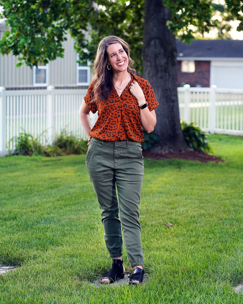 Fall Fashion with Leopard Print & Olive Hues from @cabiclothing: bit.ly/3TH77NU #curlycraftymomfashion #getthelook #dailyoutfits #outfitinspo #outfitoftheday #fashionstyle #photooftheday #cabioutfits #cabifall #cabiclothinggiftedme