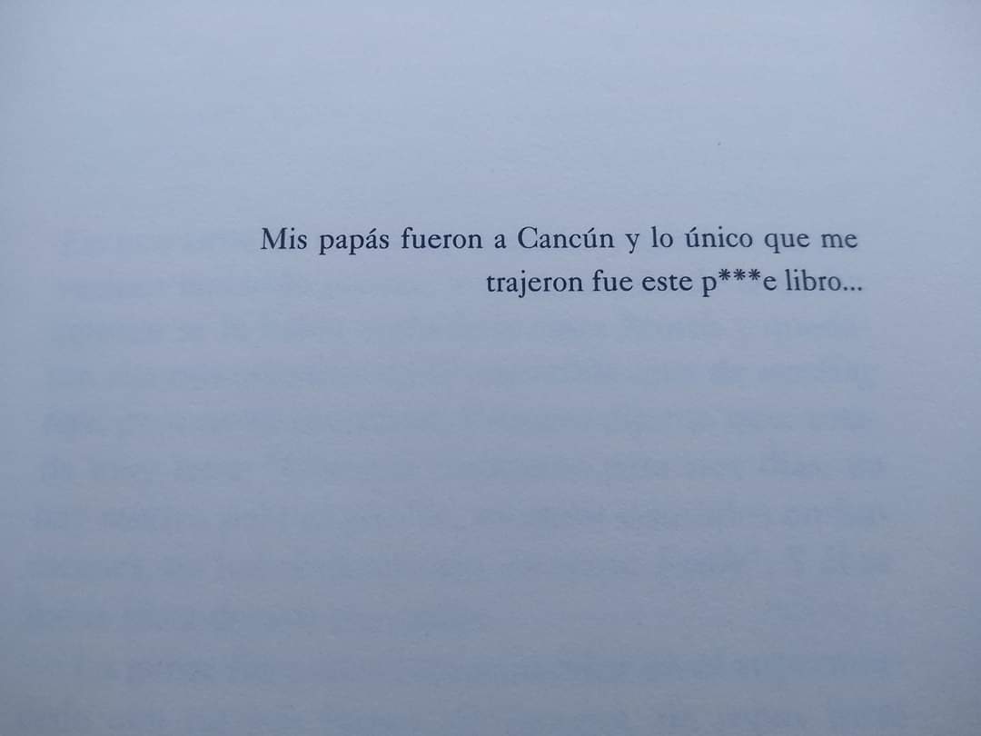 gabovazquezg's tweet photo. Mis papás fueron a #cancún y lo único que me trajeron fue este pinche libro.... #epigrafe
.
#recuerdodecancun cumple sus 14 años, fue publicado en #tierraadentro
#DisponibleenAmazon como #ebook y en #KindleUnlimited
#linkenbio
.
#ebooksmexicanos #librodecuentos https://t.co/ajKyEzhNMd