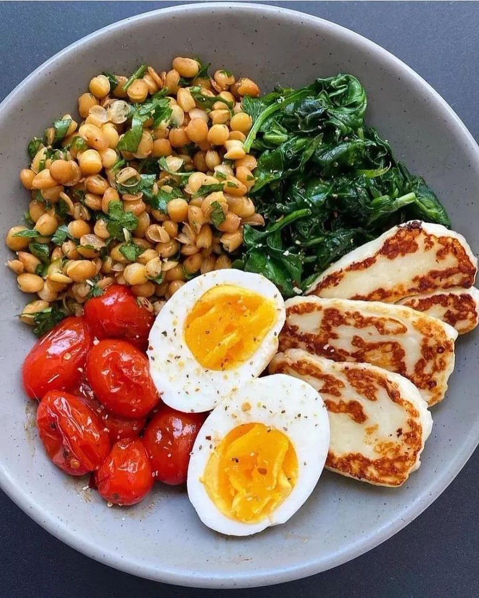 Ketodiet_help's tweet photo. Eating Keto is simple🥑🍏🥗⁠ 
✨If you don't know how to start ketodiet properly or do you want to lose possibly 5-10 lbs in the first week alone with keto ?? 
 Join "Custom Keto Diet Meal Plan". 
                  👇👇👇
https://t.co/3pxMfJ08UN https://t.co/FrLLZAEesX