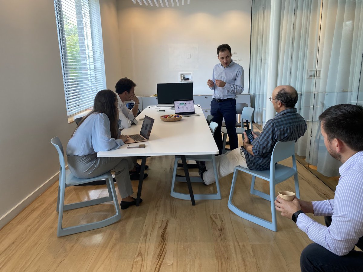 venturelab_ch's tweet photo. Greetings from Boston! The #VLeadersBiotech arrived, diving into a week packed with expert coaching, pitches, networking, and investor meetings. Sharing impressions of the first day:
https://t.co/fBTUpADgTD

@swissnexBoston @BionomousCH @Healiva2 @InterAxBiotech @RecolonyAG https://t.co/axufB9T2it