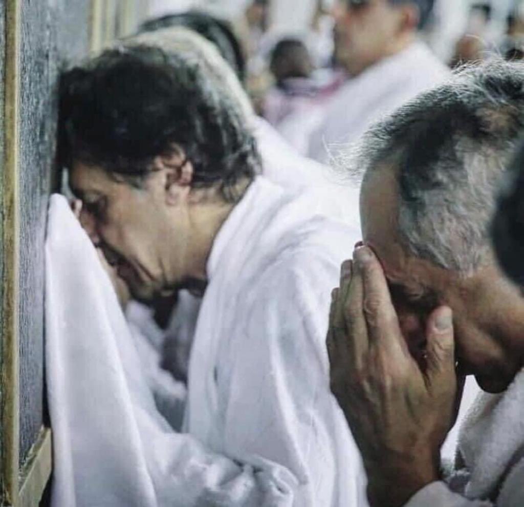 khizar_humaira's tweet photo. مجھے کافر کہو گے تو تمہارا کیا بھلا ہو گا روز محشر میرا بھی وہی خدا نکلا تو تمہارا کیا ہو گا   ⁧#سچا_عاشق_رسول_عمران_خان https://t.co/Yo5TSSNdQI
