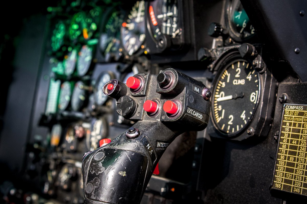 cdmincorporated's tweet image. CDM now stocks ruggedized, mil-spec and standard Amphenol NEXUS Technologies push-button switches for the most demanding mil/aero applications! #TacComTuesday #ControlStick #TacticalCommunicationsConnectors #PushButtonSwitches #TacticalCommunications #PushToTalk #MomentarySwitch