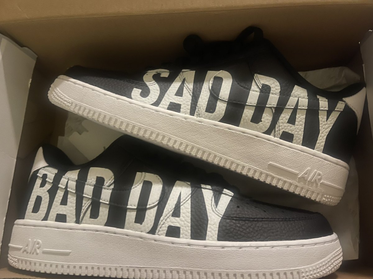 Jerrythekid21's tweet image. Kicks of the day.@KicksInOffice