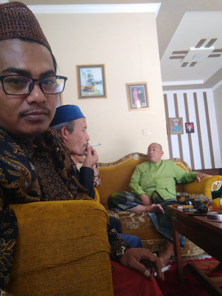 Sebagian ulama tabi'in mengajarkan: Siapa yg memiliki banyak dosa, hendaknya memberi minum orang lain. Dulu Allah mengampuni dosa orang yg memberi minum seekor anjing, lalu bagaimana kiranya bagi seseorang yg memberi minum seorang mukmin.