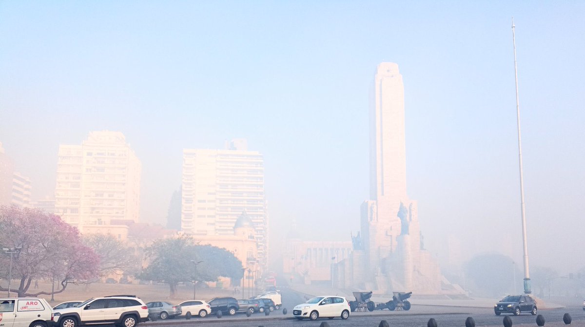 Ser políticos en este país es sinónimo de CAGARSE EN TODOS. 
Empezando por vos <a href="/pablojavkin/">Pablo Javkin</a> siguiendo por <a href="/juancabandie/">Juan Cabandié</a> y terminando por vos <a href="/alferdez/">Alberto Fernández</a> 
No podemos respirar. BÁSICO. No podemos respirar ⚠️
#Rosario