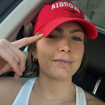zoe_danni's tweet photo. #NewProfilePic https://t.co/qa9UdVxosz