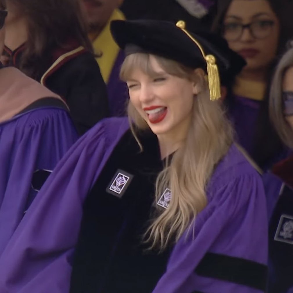 rory gilmore and taylor swift approved study session - a mini thread 📚